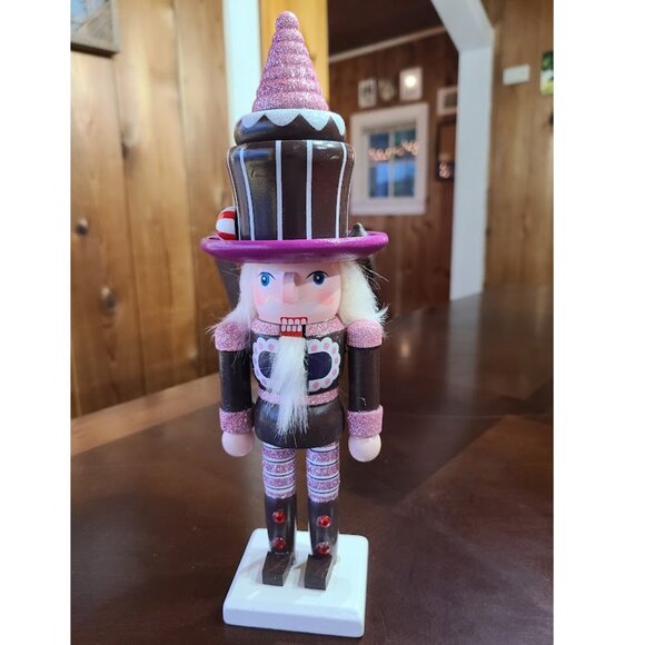 Christmas Nutcracker Soldier Holiday Table Decor Wooden Statue Xmas Decoration - Picture 6 of 15